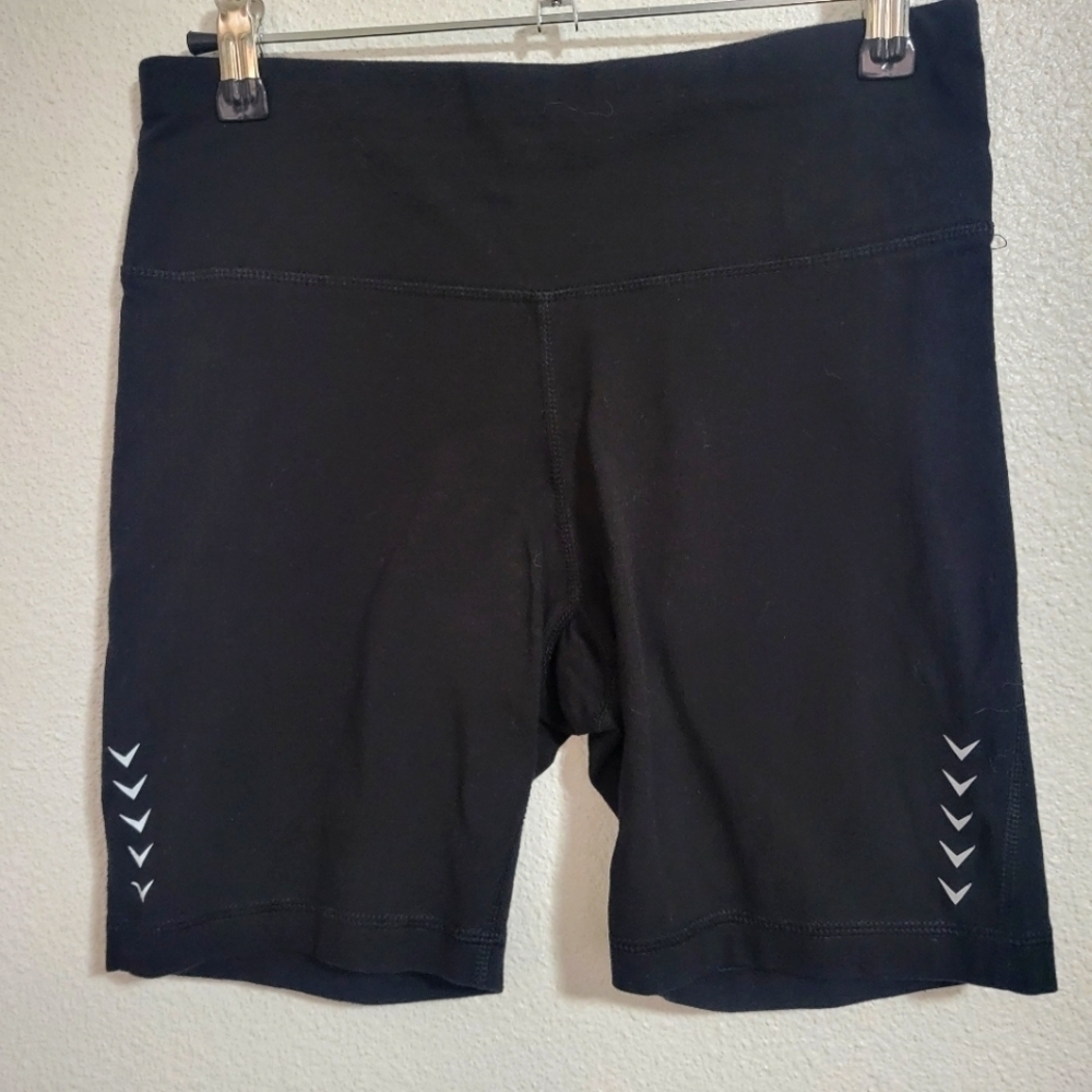 Rainbeau legging style shorts size small